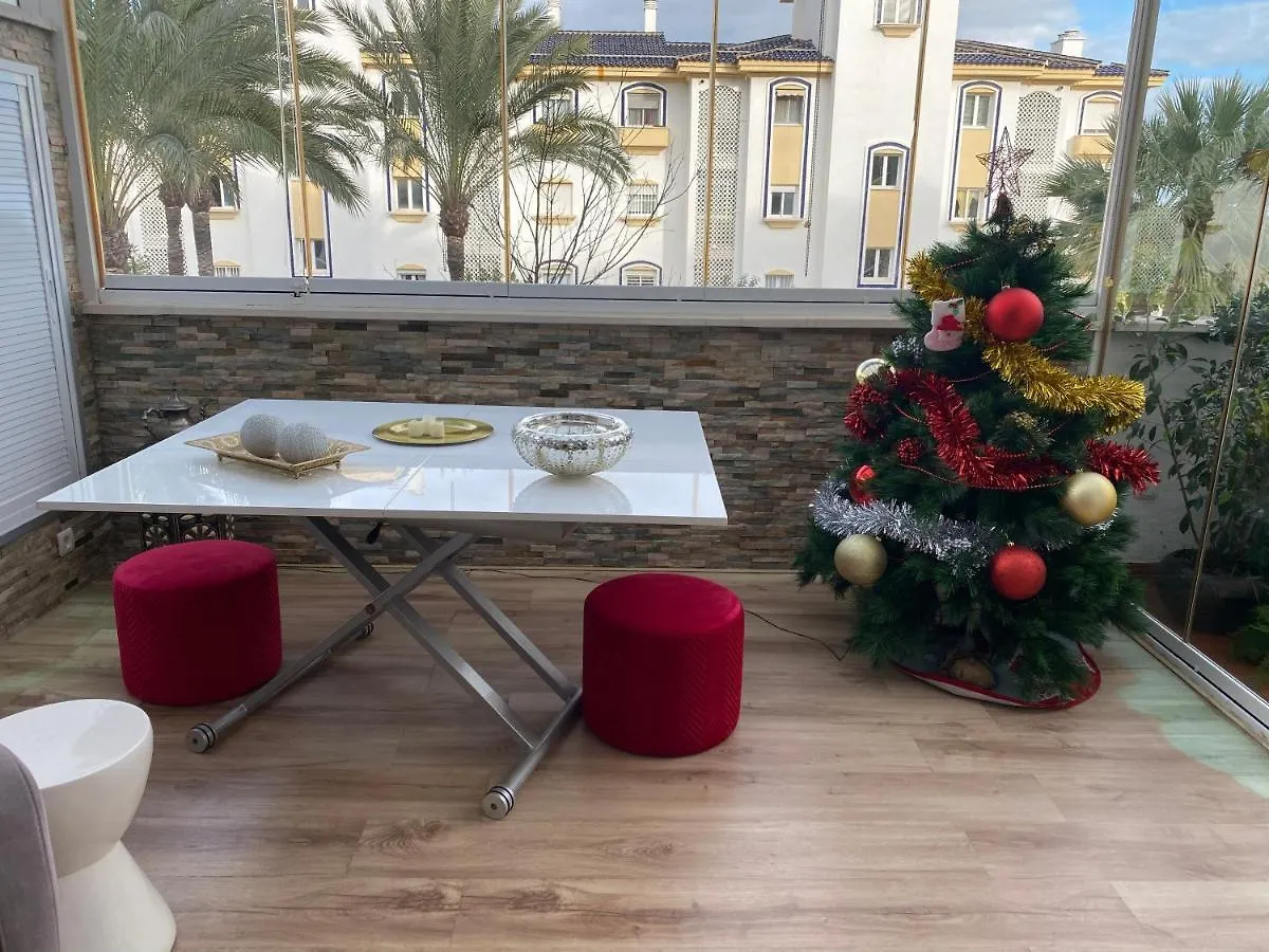 Lujo Al Lado Del Aeropuerto Parking Free Spain