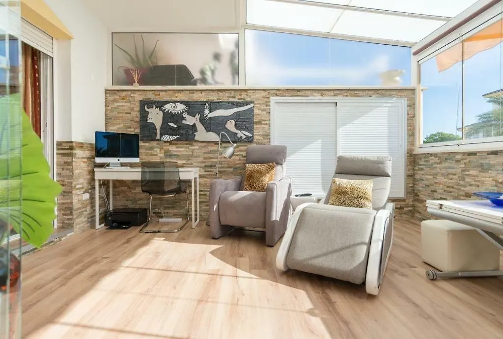 Lujo Al Lado Del Aeropuerto Parking Free Apartment